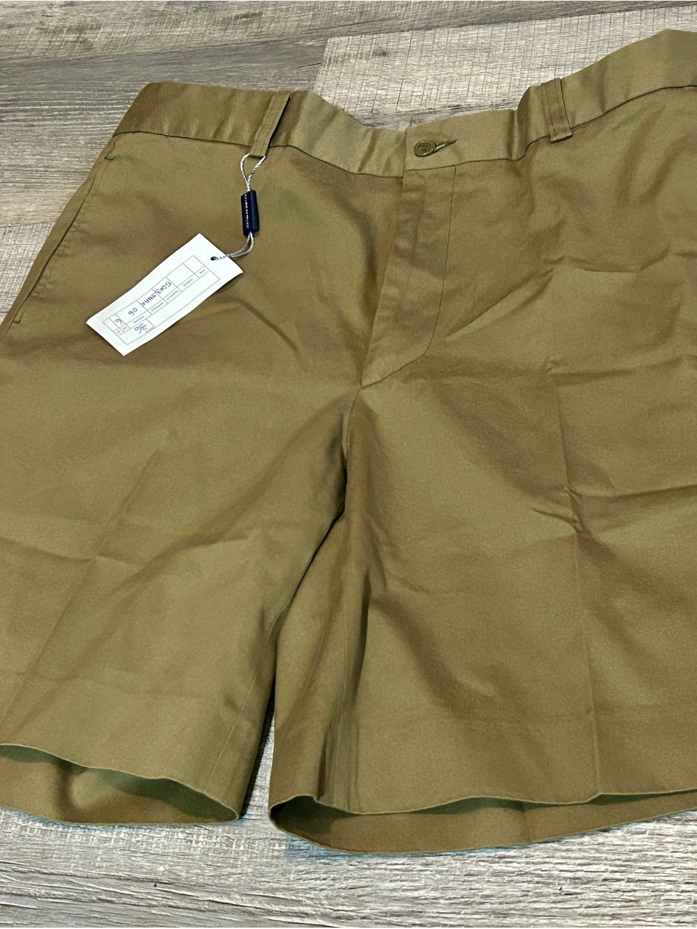 Silver Jeans Men's Olive Green Flat-Front Shorts